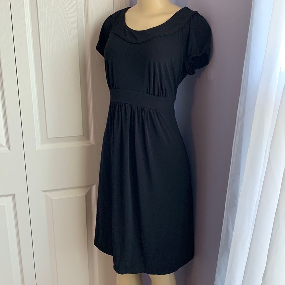 Liz Lange Maternity Short Sleeve Midi Dress S Black